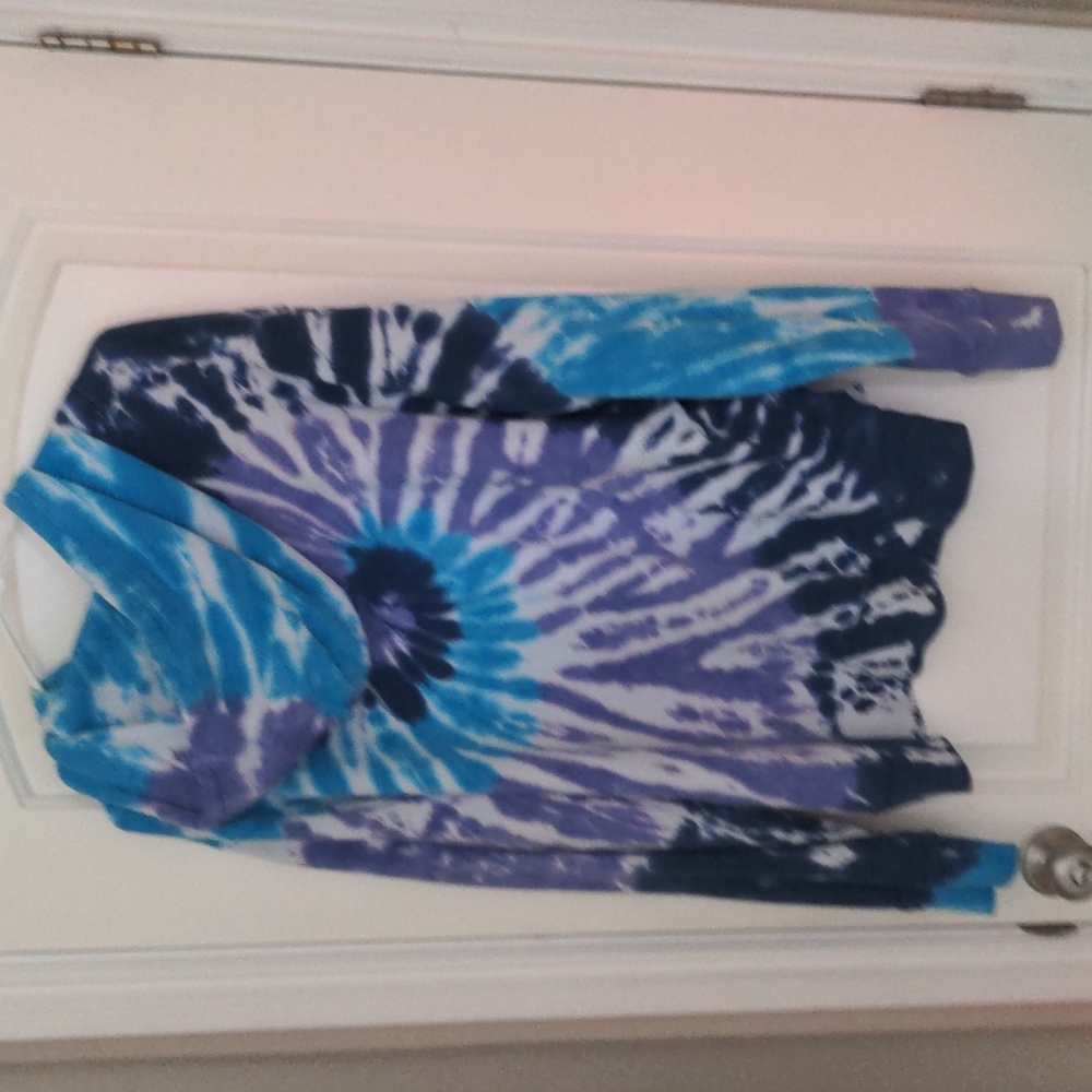 Levi's Tie-Dye Sweatshirt - Picture 3 of 4